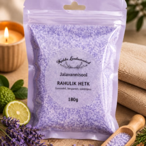 Rahulik Hetk jalavannisool lavendli, bergamoti ja seedripuu aroomiga 180 g pakendis.